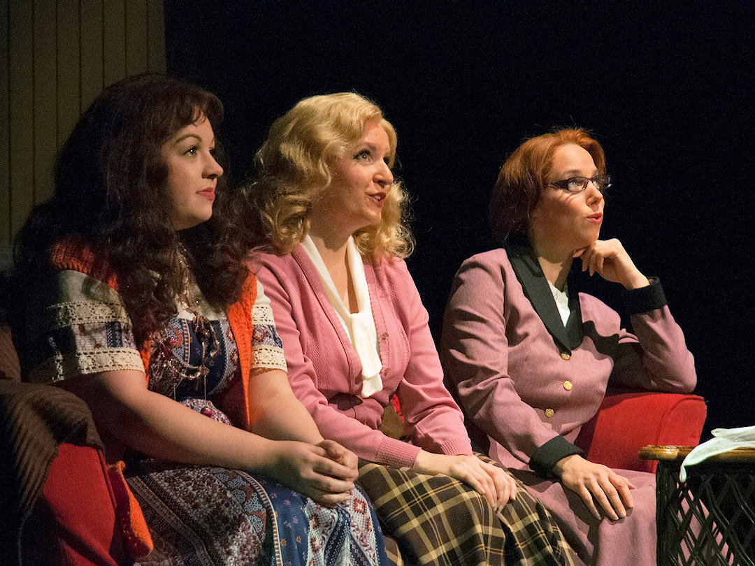 Louise Walton as Alex, Danielle Purkess as Sukie, Lisa Lilwall as Jane ...